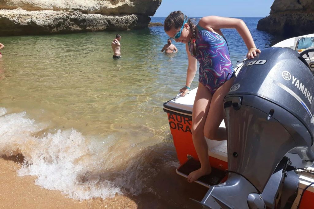 시크릿비치 수영장