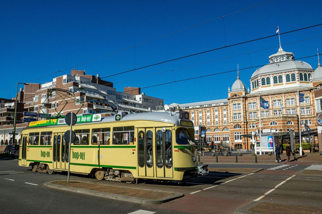 자유롭게 승하차 가능한 트램