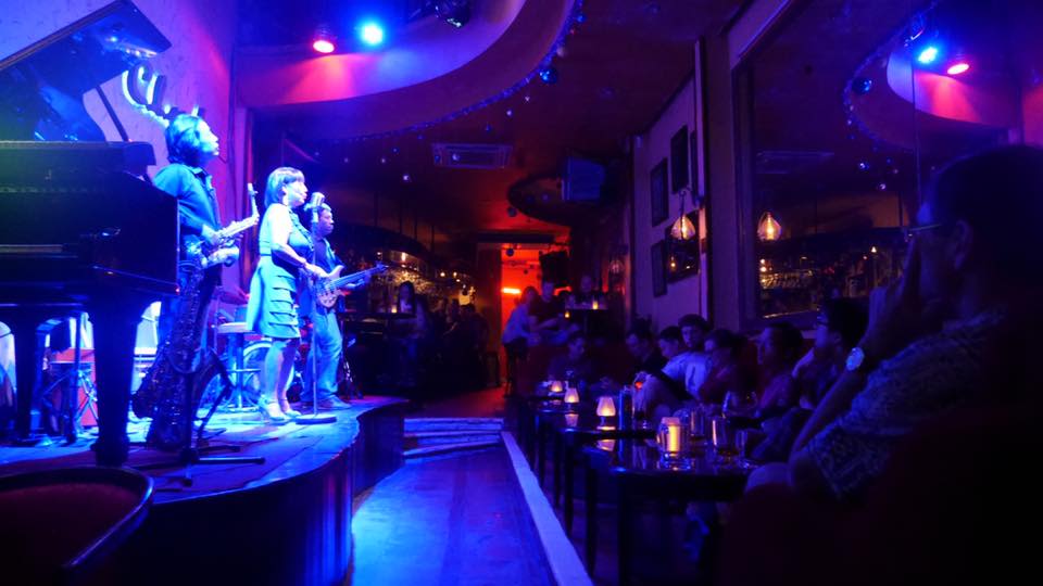 색스 앤 아트 재즈 클럽