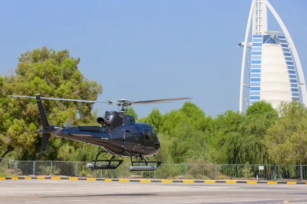 두바이에서 헬리콥터 타기