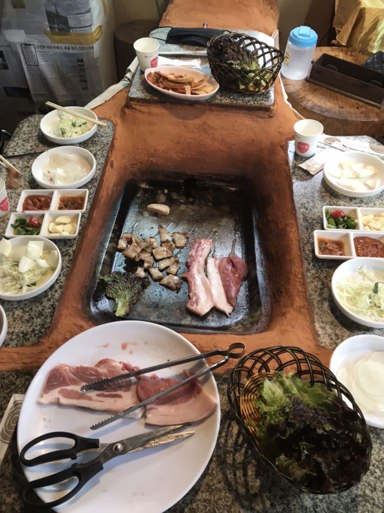 용골 감나무 집