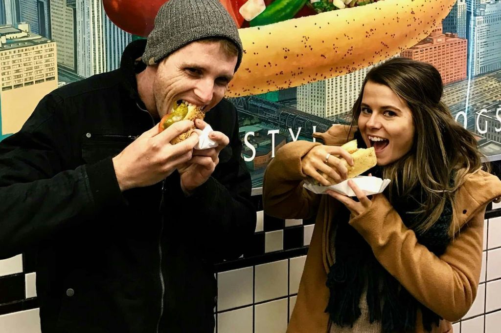 시카고의 명소를 둘러보는 도보 & 푸드 투어