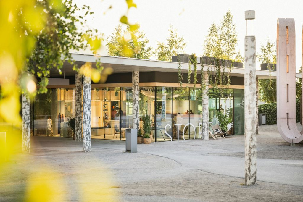 스와로브스키 옵틱 스토어