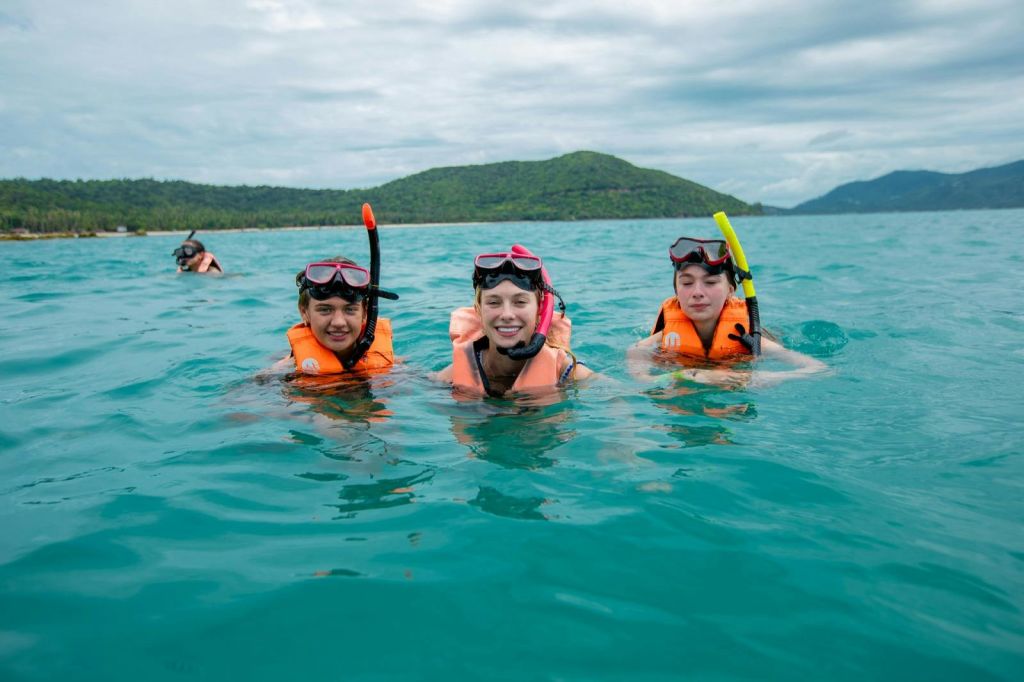 탄 & 피그 제도: 가이드와 함께하는 코사무이 스피드보트 투어 + 핑크 돌고래 관찰