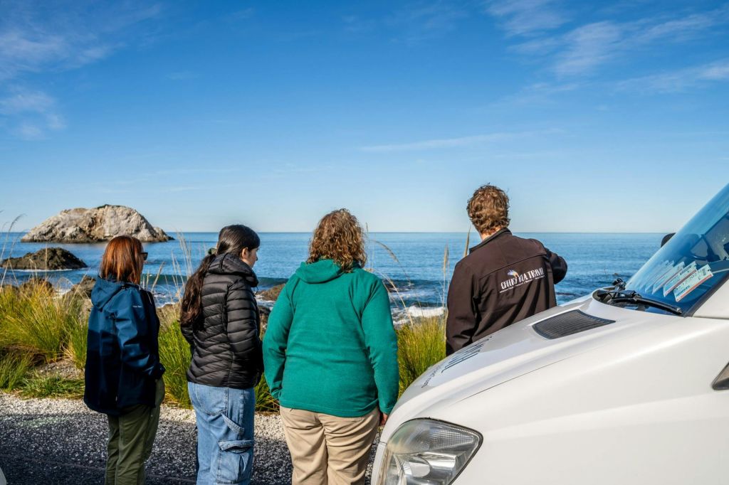 해안 고속도로에서 바라보는 카이코우라 전망대