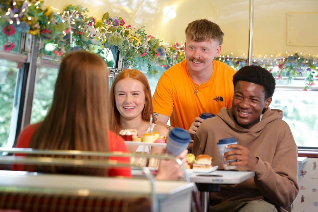 빈티지 차 여행