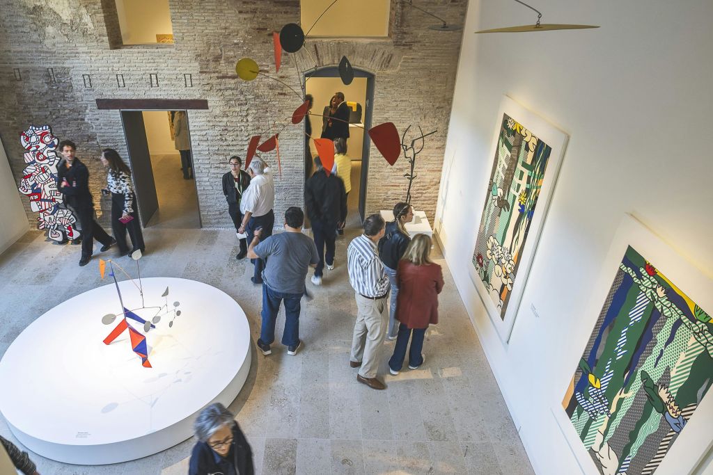 호텐시아 헤레로 아트 센터 룸