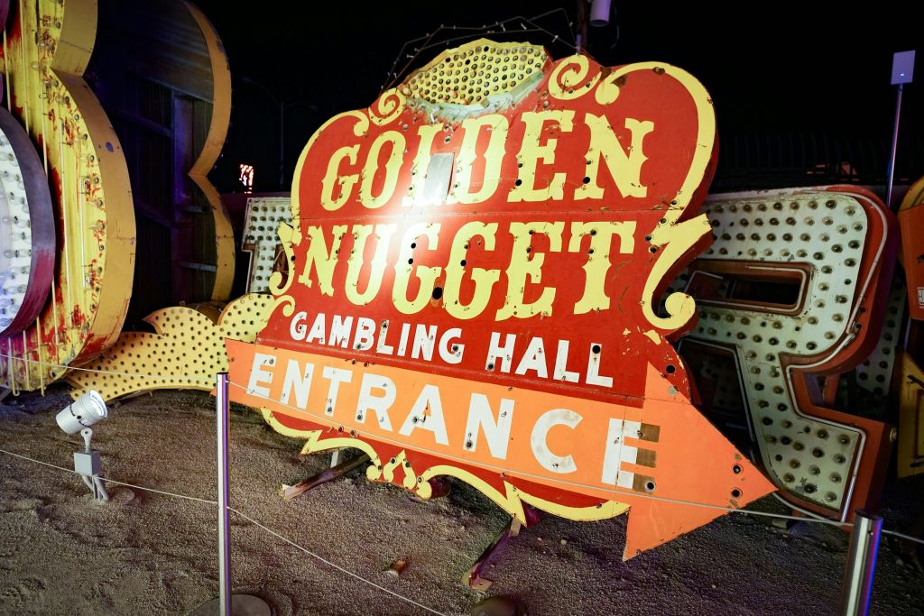 라스베이거스 스트립 항공편 + 네온 박물관