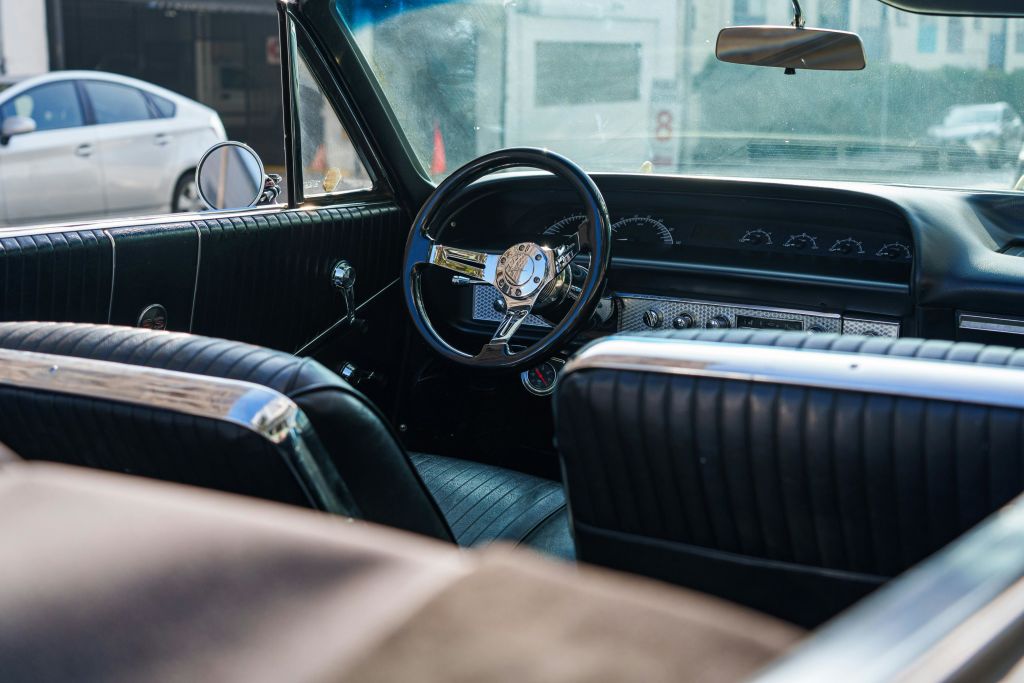 클래식 카 로우라이더 인테리어