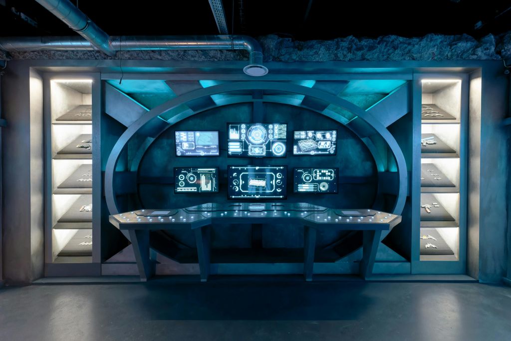 배트케이브: 비밀 임무