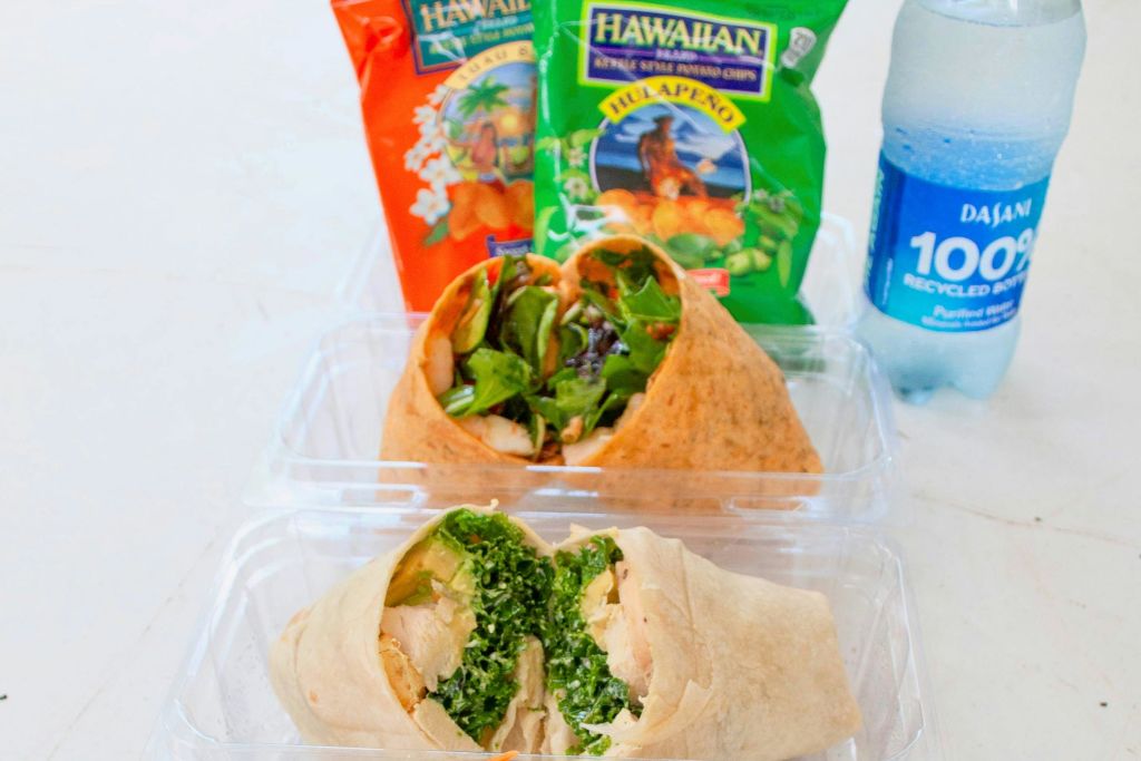 건강한 점심 제공