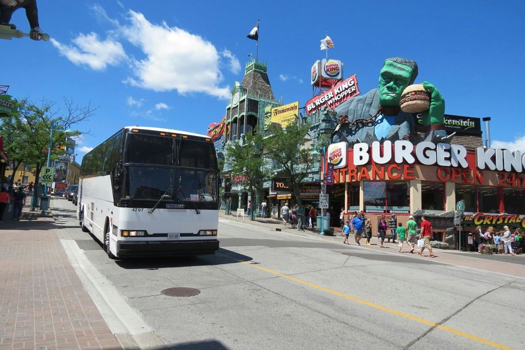 나이아가라폴스 일일 투어 (토론토 출발)
