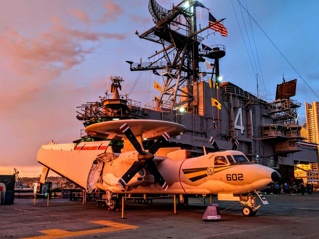 USS 미드웨이