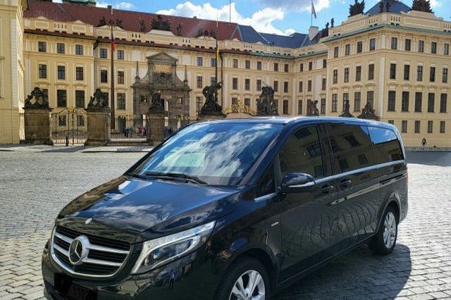 카이로 국제공항 교통편