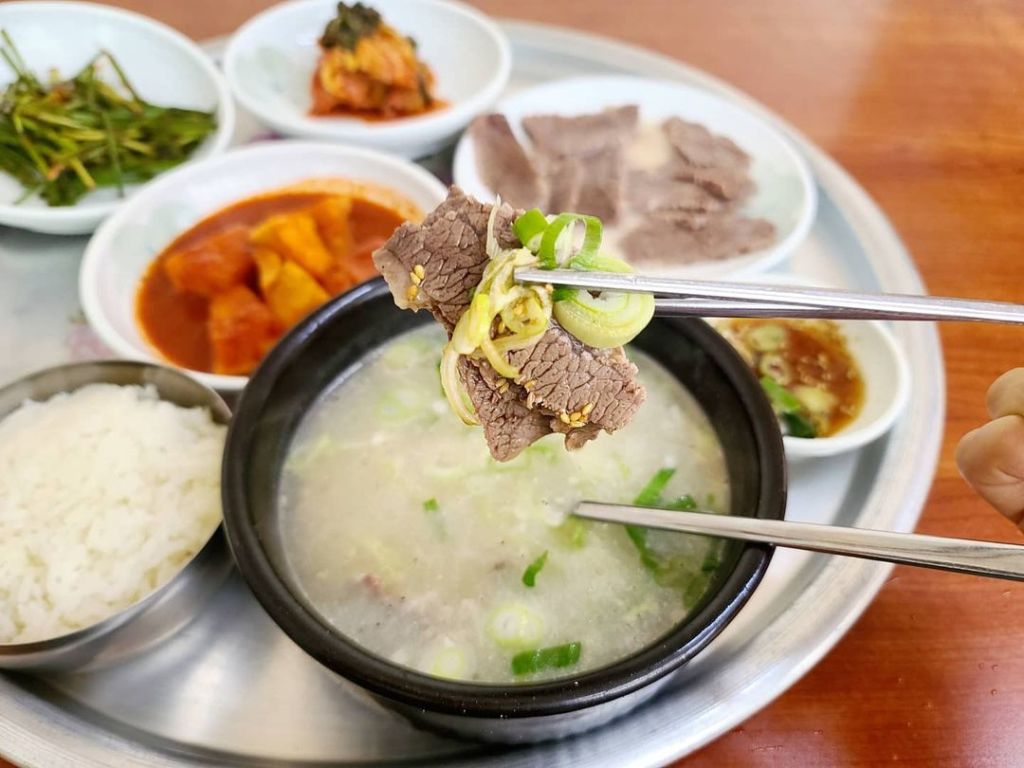 산양 식당