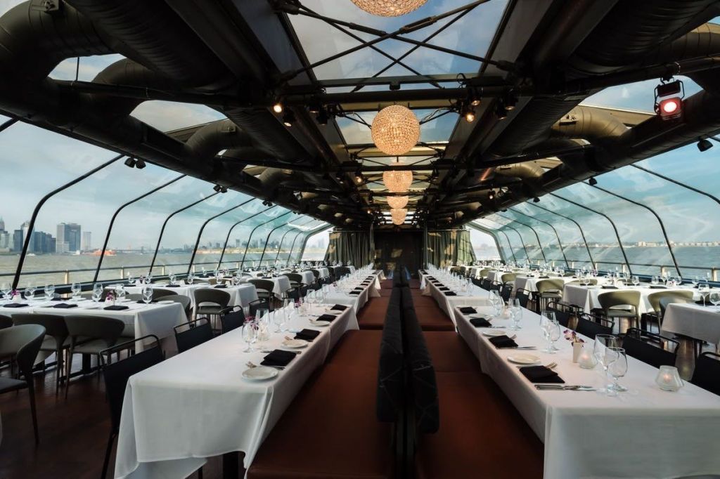 뉴욕 프리미어 런치 또는 브런치 크루즈