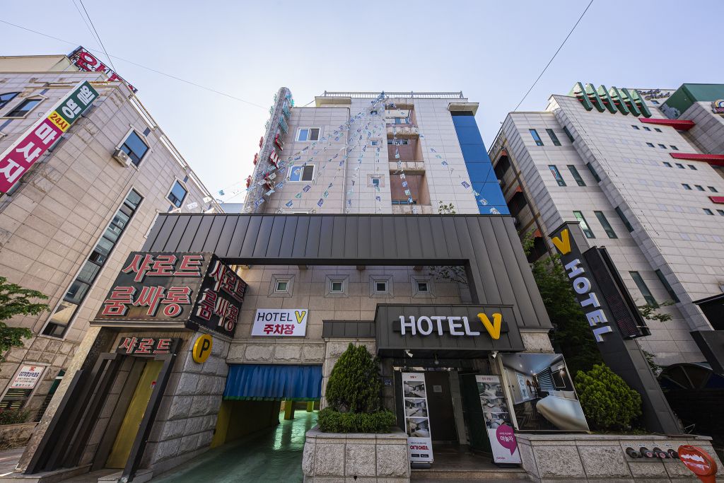 원주 호텔 V 이런 분들 추천해요 이미지