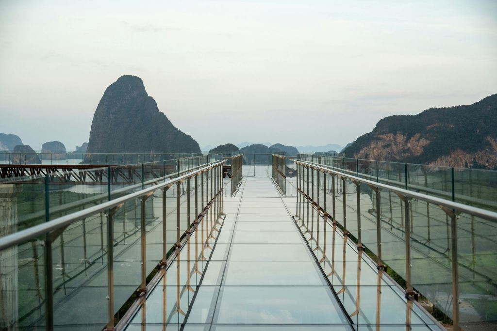 스카이워크 너머 낭시 전망대에서 즐기는 사멧 낭시 입장권