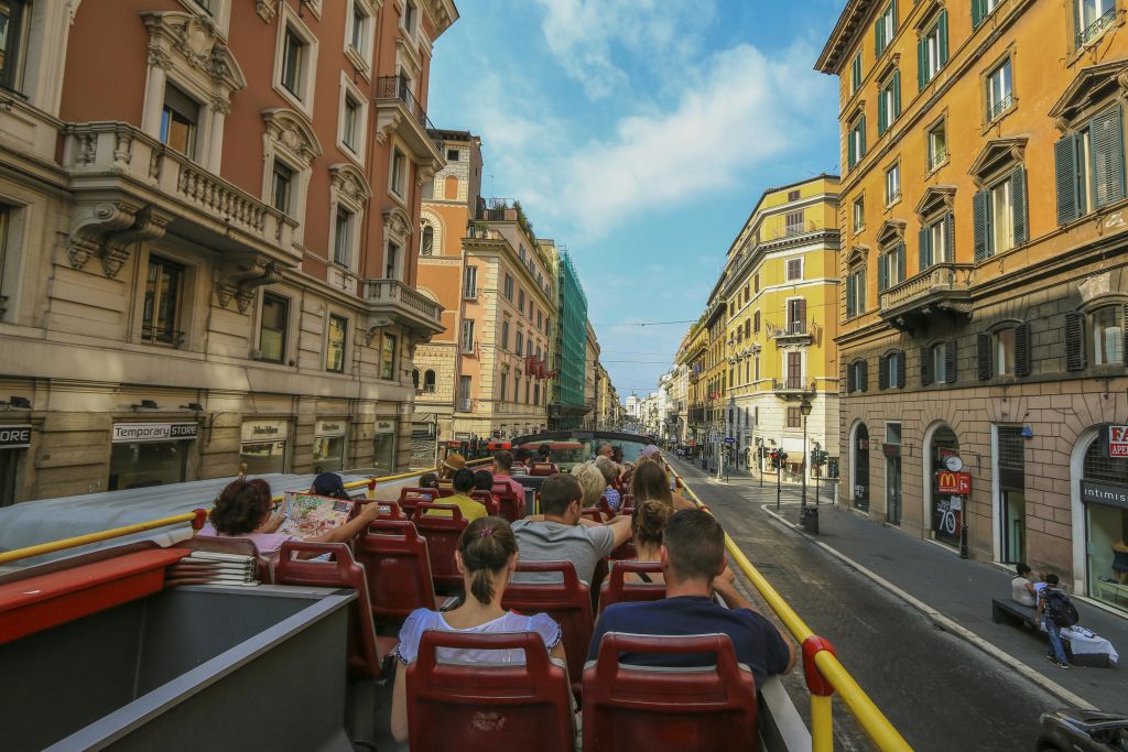 로마 호프온호프오프