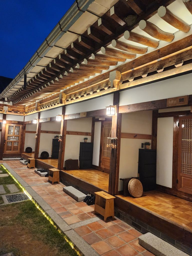 경주 신라고택 한옥스테이 - 트리플 숙소