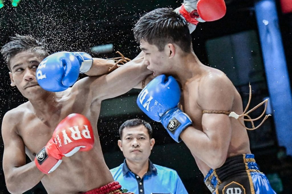 라자담너른에서 즐기는 무에타이 복싱