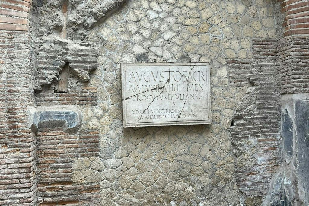 헤르쿨라네움 발굴