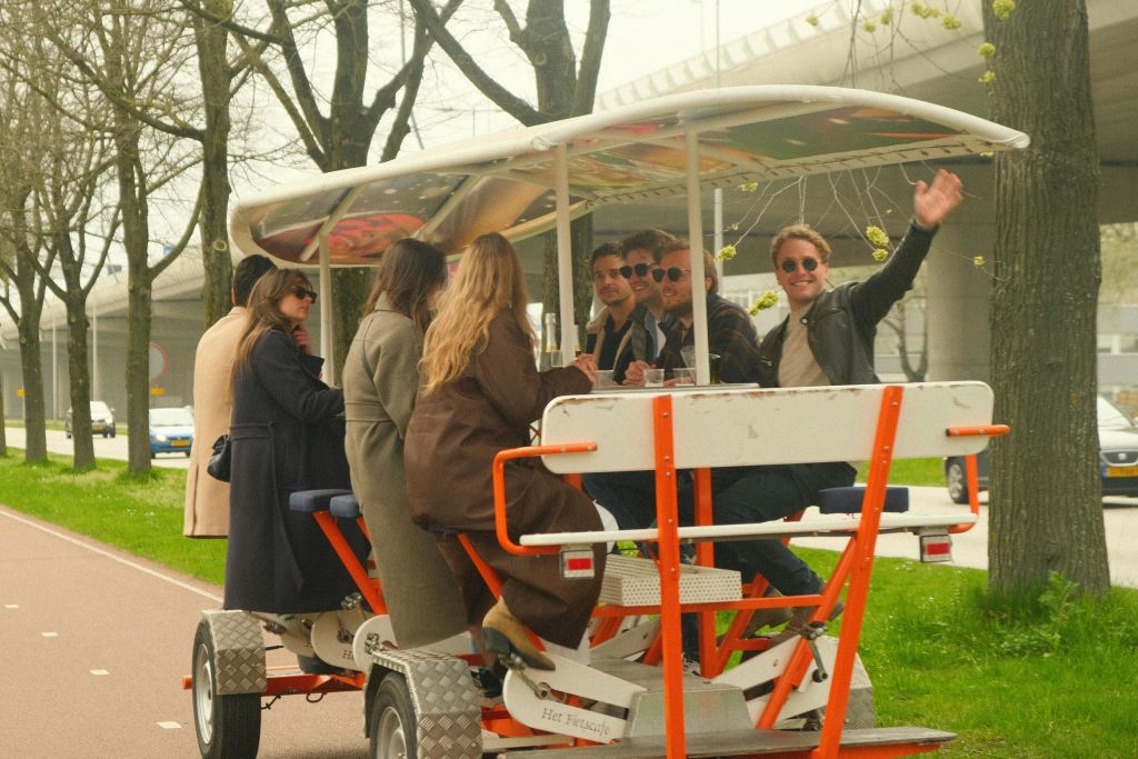 전설적인 암스테르담 맥주 자전거 투어