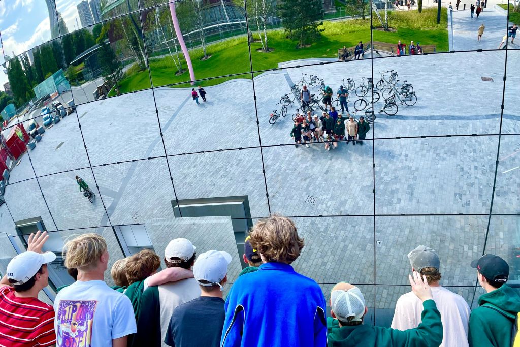 디포에서 독특한 사진 촬영하기