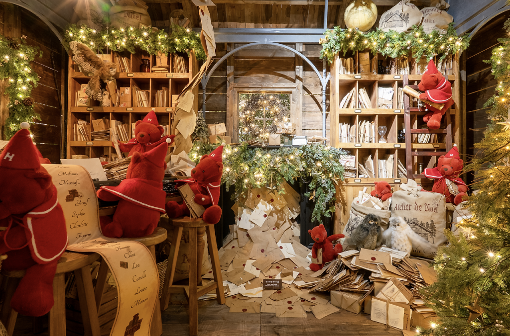 Hyundai Department Store The Hyundai Seoul Thumbnail 2