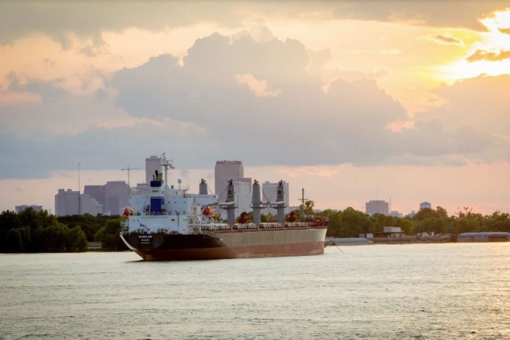 일몰에 즐기는 재즈 디너 크루즈