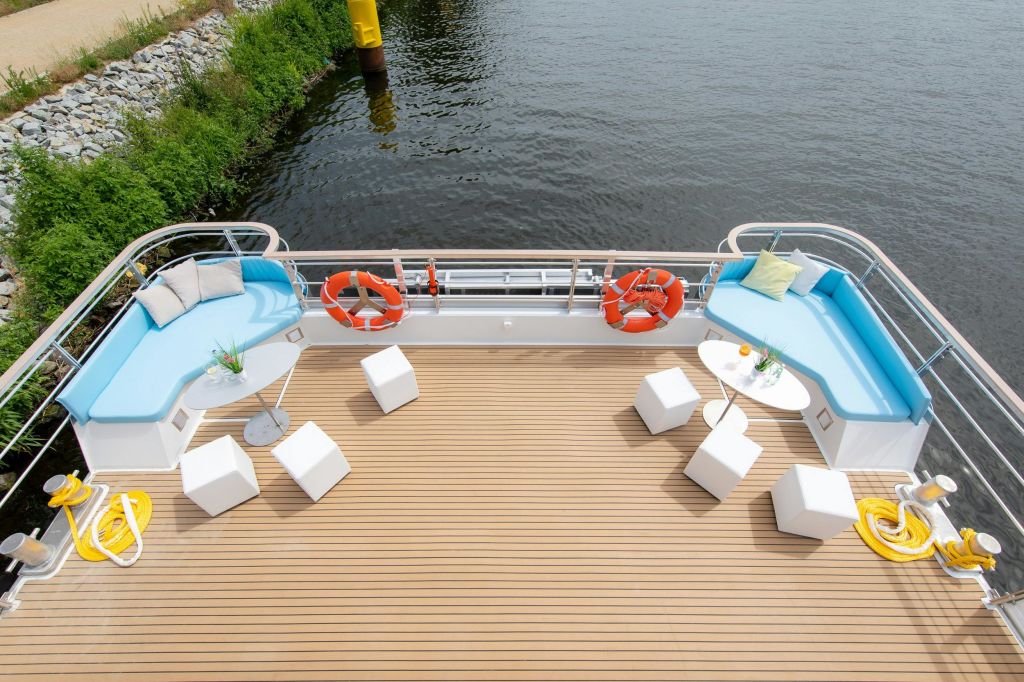 쉬프스투어 - 베를린 임솔라-카타마란