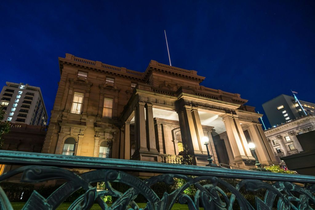 태평양 연합 클럽의 과거의 그림자