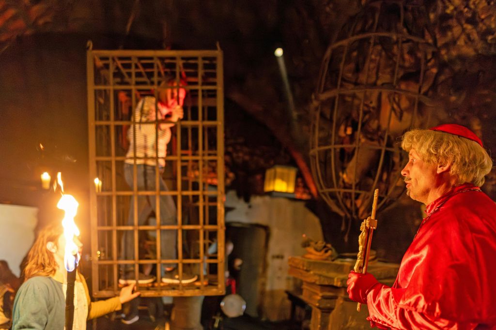 체코 중세 정통 오리지널 체험: 저녁 식사, 쇼, 양조장, 성