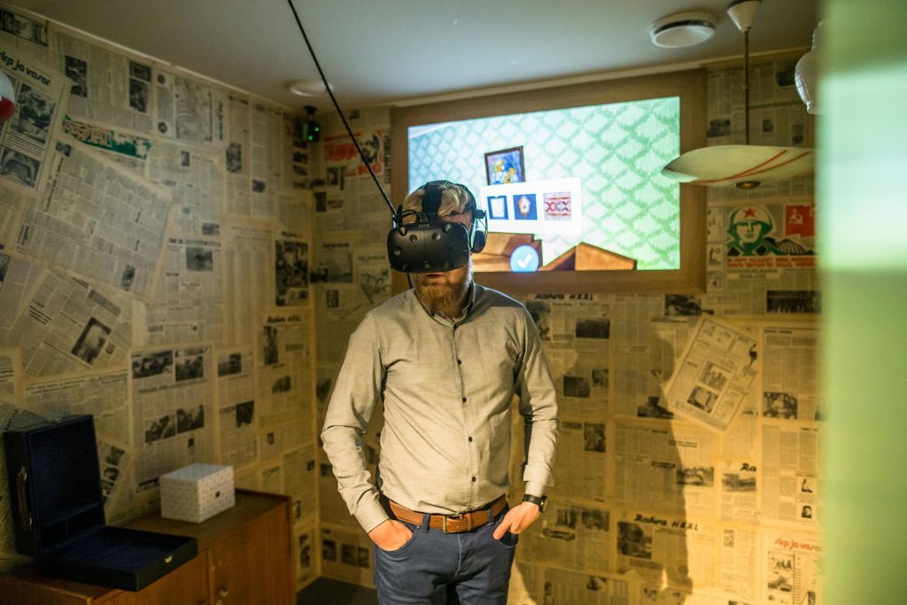 "국경없는 자유" 전시회 전경