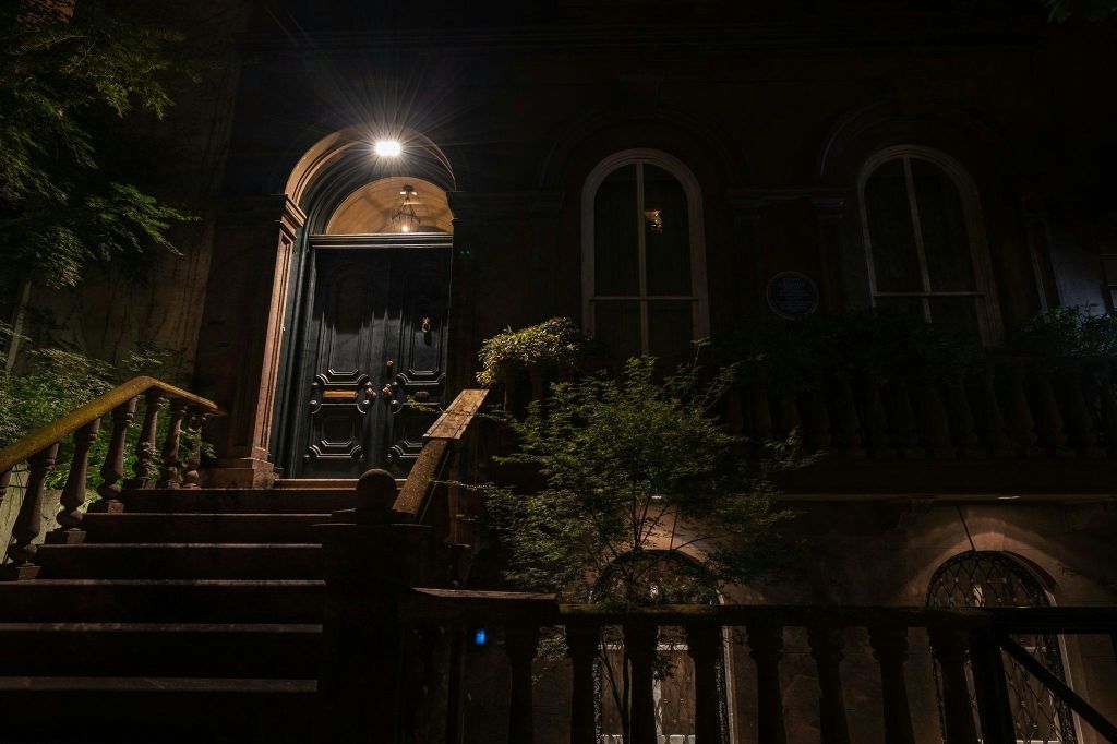 뉴욕 엠마 라자루스 하우스 야간 사진 촬영