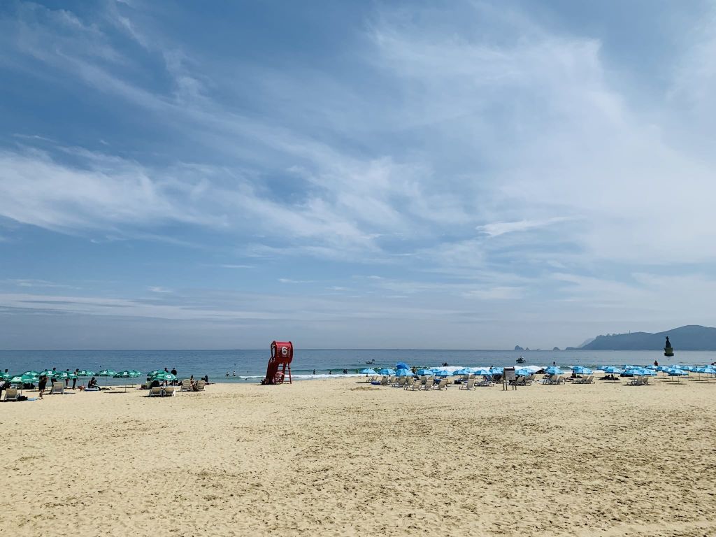 海雲台海水浴場 Thumbnail 5