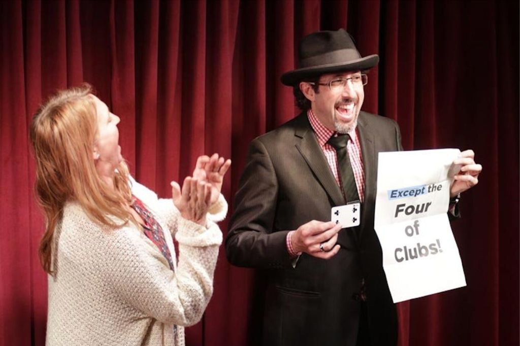 텍스트는 이미 영어로 되어 있습니다.