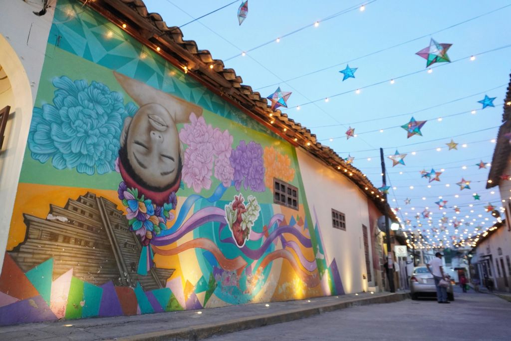 파판틀라 벽화 투어