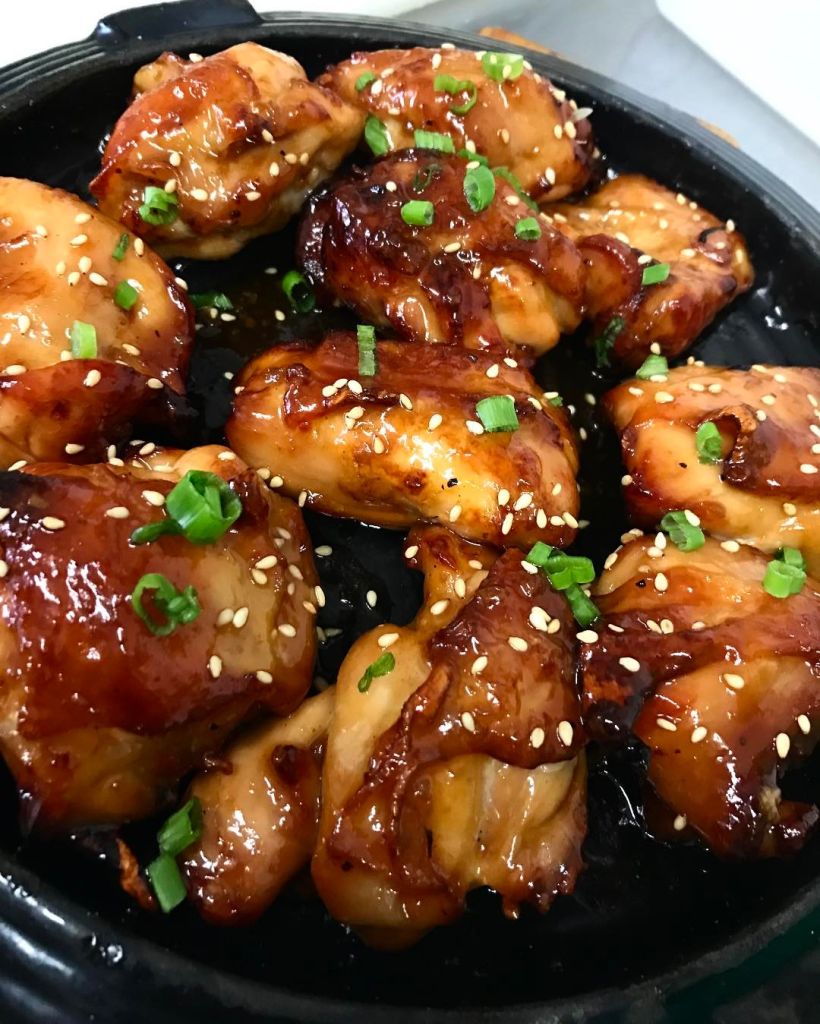 본스 치킨 아가냐 점