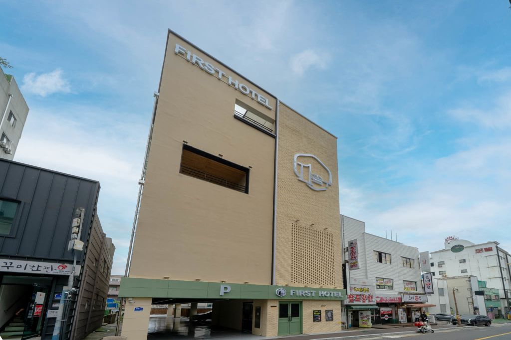 거제도 고현 퍼스트 호텔 경쟁 제품과 비교 이미지