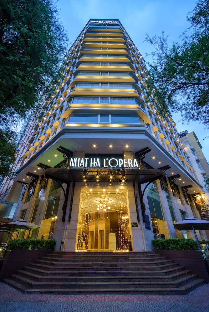 낫하 로페라 호텔