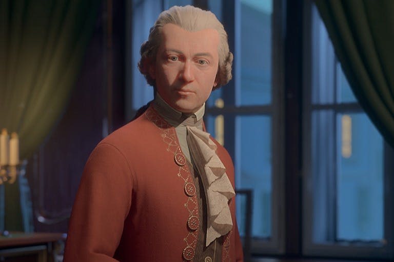 18세기 스타일의 빨간색 자수 재킷을 입은 흰 머리를 한 남성이 창문을 뒤로 한 채 실내에 서 있습니다.