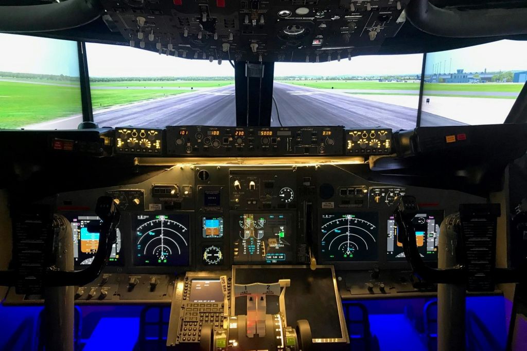 심플플라이 플라이트 덱. 어서! 한번 해보세요!!