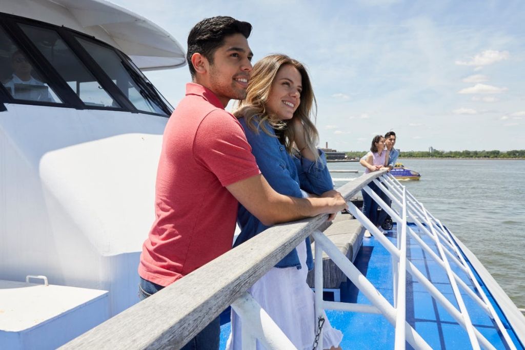 뉴욕 시그니처 브런치 크루즈