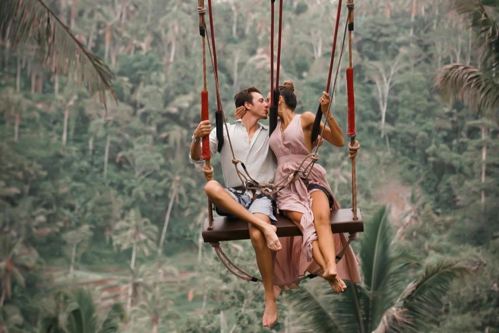 커플 정글 그네