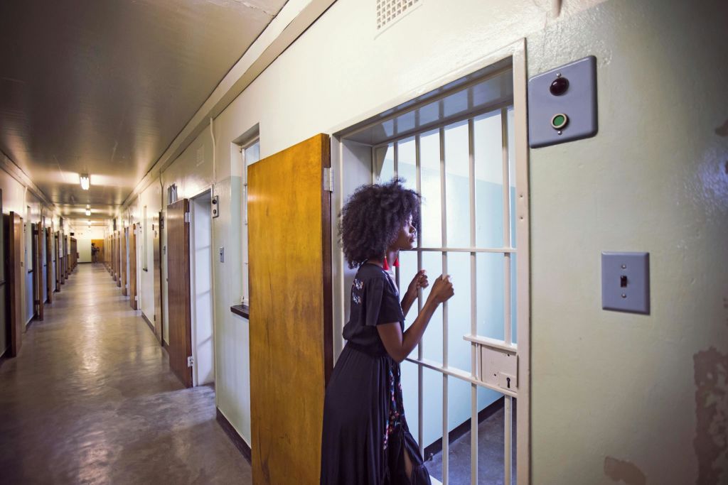 교도소 들여다보기