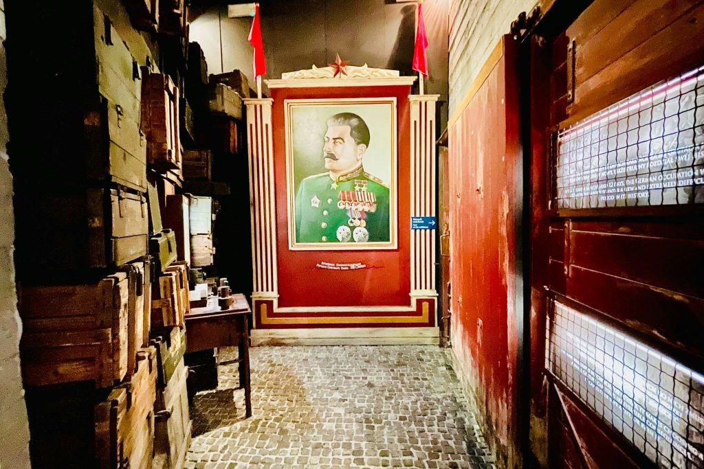 오스카 쉰들러의 에나멜 공장