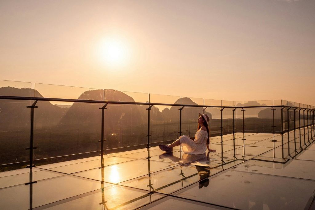 스카이워크 너머 낭시 전망대에서 즐기는 사멧 낭시 입장권