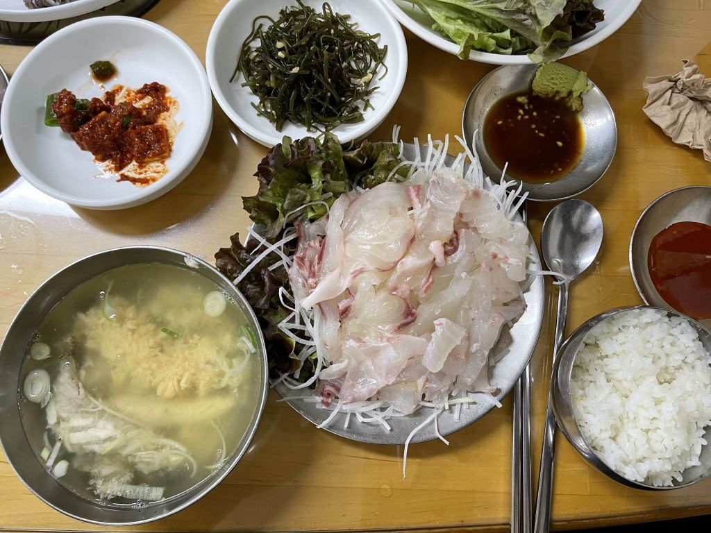 부산 명물 횟집