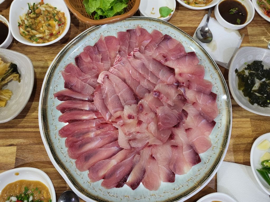 돈지 식당